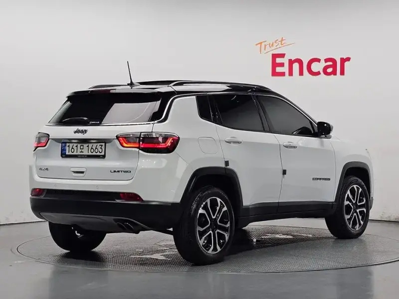2022 Jeep Compass с пробегом 26 565 км