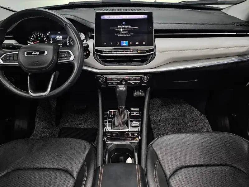 2022 Jeep Compass с пробегом 26 565 км