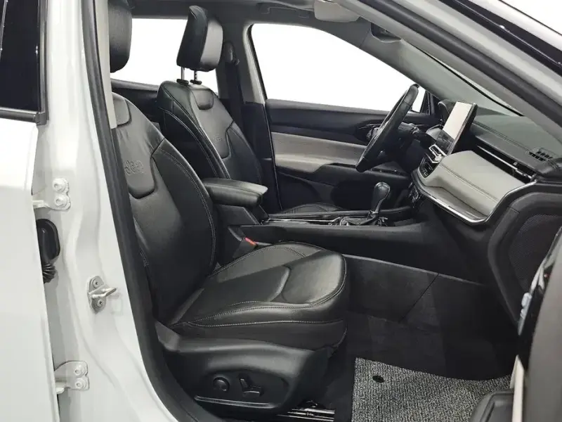 2022 Jeep Compass с пробегом 26 565 км