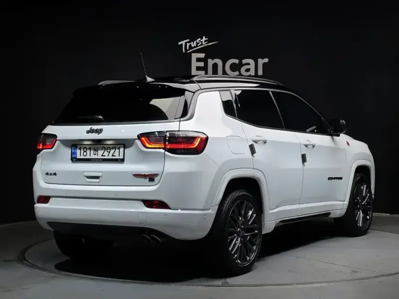 2022 Jeep Compass с пробегом 19 724 км