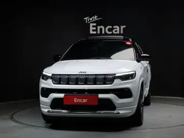 2022 Jeep Compass с пробегом 19 724 км