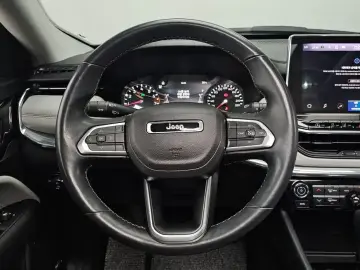 2022 Jeep Compass с пробегом 26 565 км