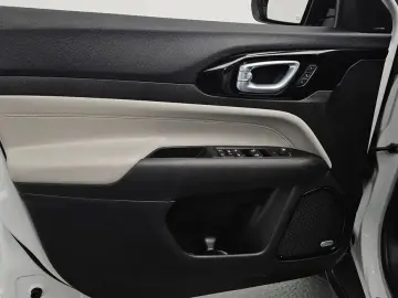 2022 Jeep Compass с пробегом 26 565 км