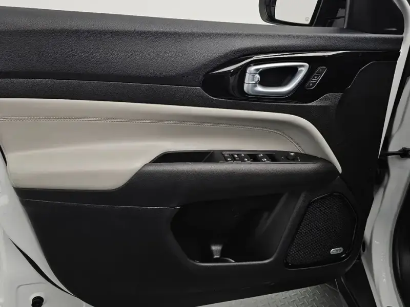 2022 Jeep Compass с пробегом 26 565 км