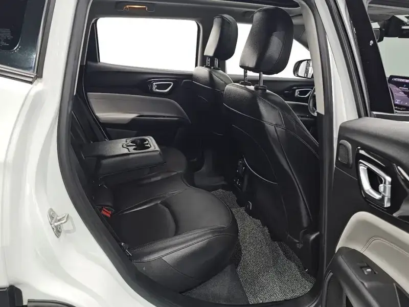 2022 Jeep Compass с пробегом 26 565 км