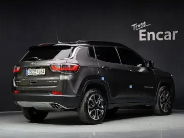 2022 Jeep Compass с пробегом 22 111 км