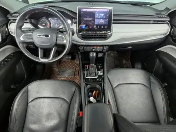 2022 Jeep Compass с пробегом 32 499 км