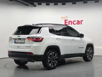 2022 Jeep Compass с пробегом 38 020 км