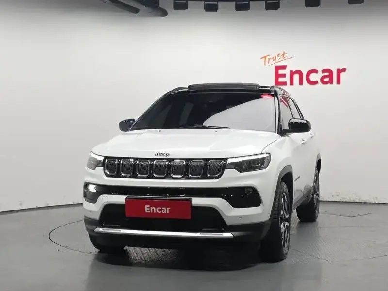 2022 Jeep Compass с пробегом 38 020 км