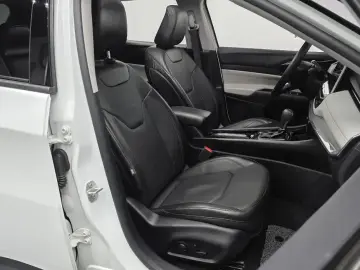 2022 Jeep Compass с пробегом 38 020 км