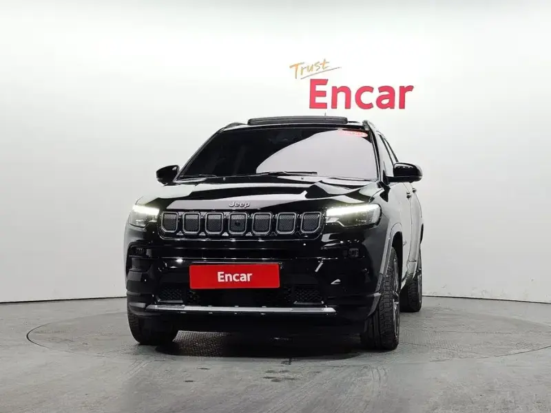 2022 Jeep Compass с пробегом 37 540 км