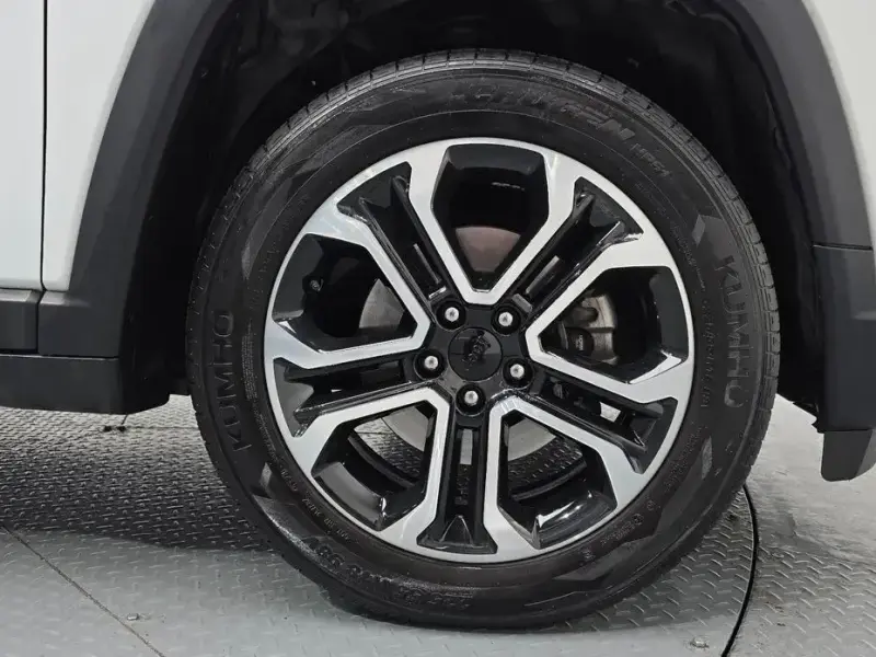 2022 Jeep Compass с пробегом 38 020 км