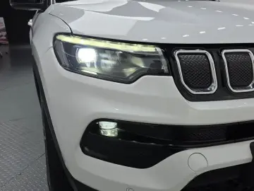 2022 Jeep Compass с пробегом 38 020 км