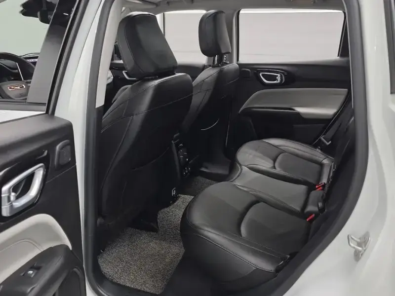 2022 Jeep Compass с пробегом 38 020 км