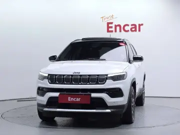 2022 Jeep Compass с пробегом 40 813 км