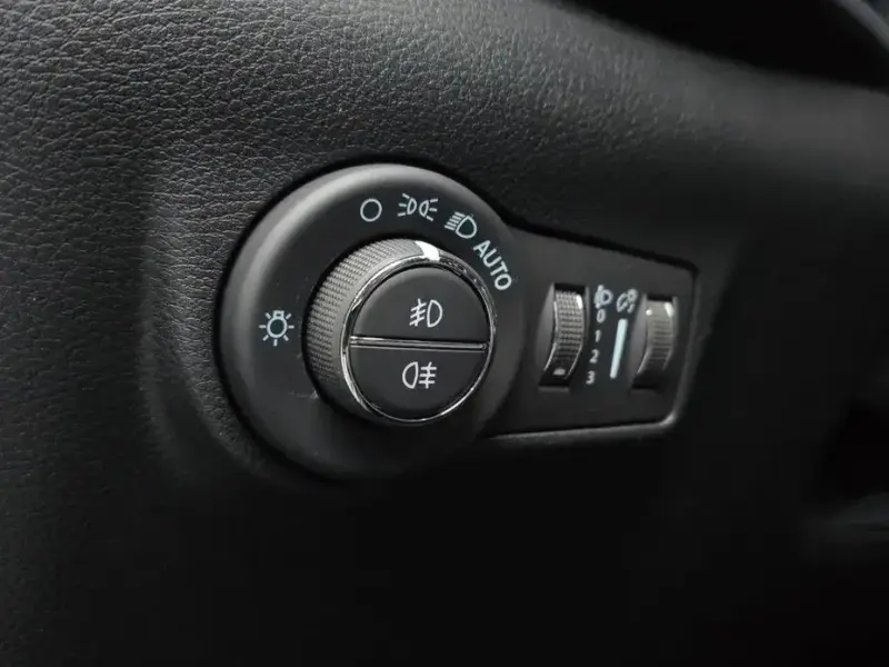 2022 Jeep Compass с пробегом 51 294 км
