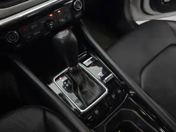 2022 Jeep Compass с пробегом 40 813 км