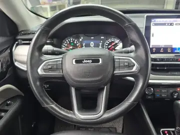 2022 Jeep Compass с пробегом 40 813 км