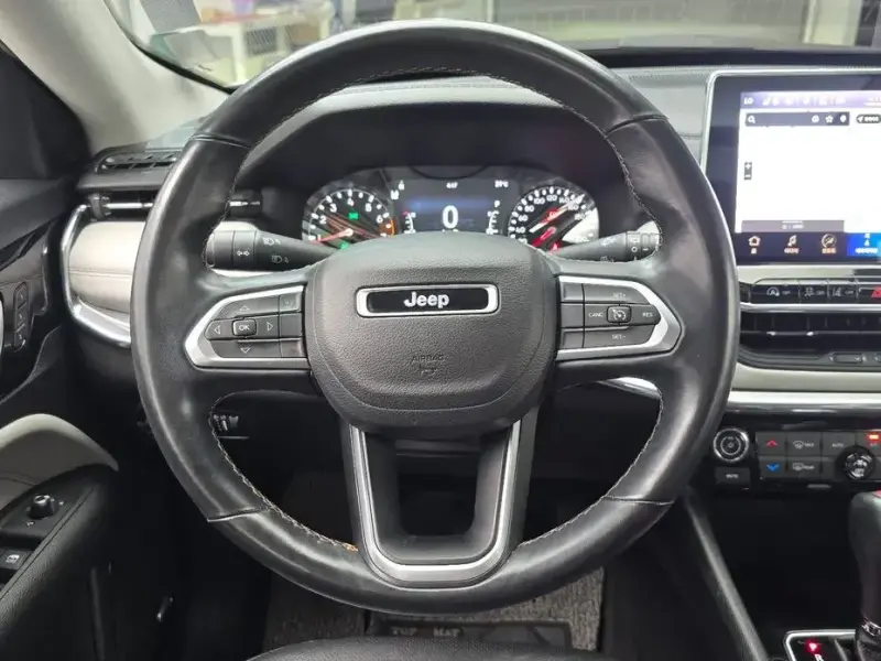 2022 Jeep Compass с пробегом 40 813 км