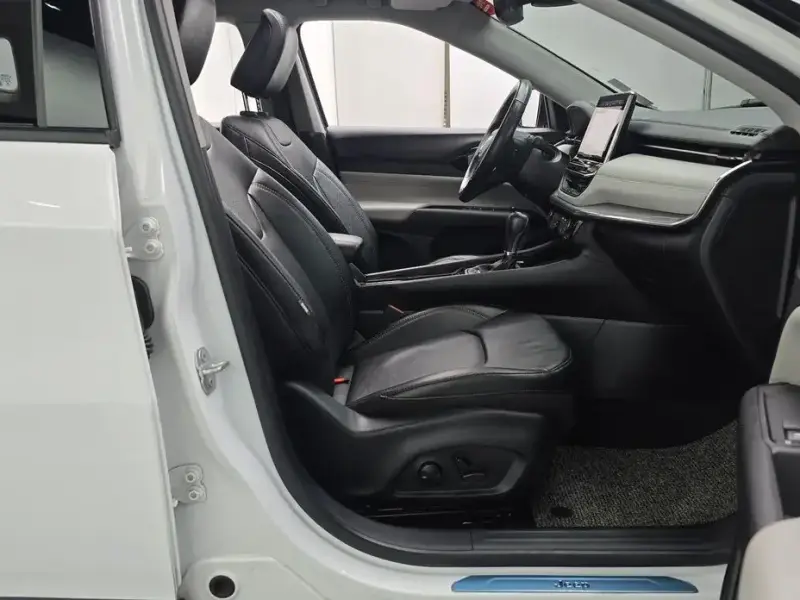 2022 Jeep Compass с пробегом 40 813 км