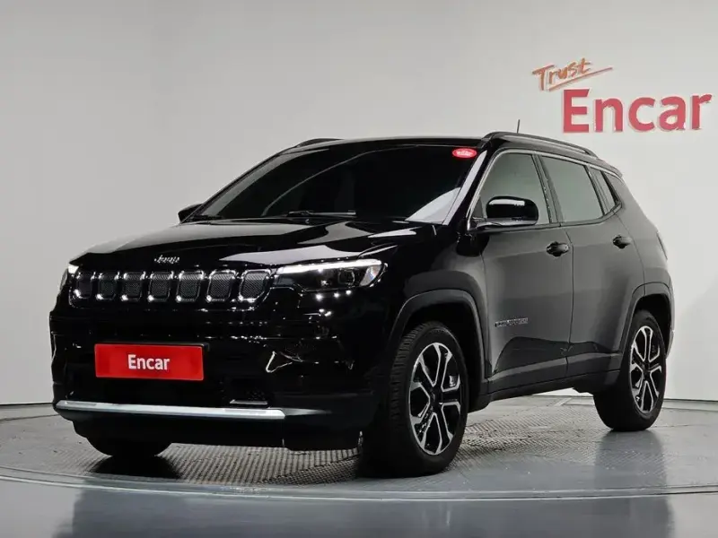 2022 Jeep Compass с пробегом 33 203 км
