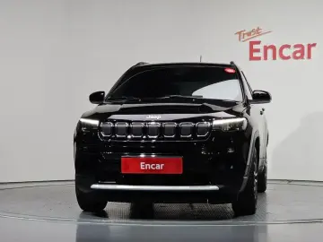2022 Jeep Compass с пробегом 33 203 км