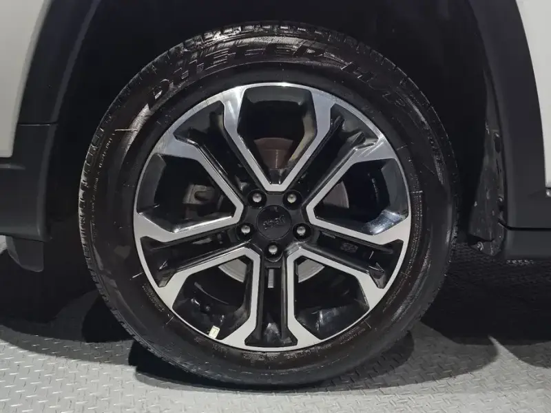 2022 Jeep Compass с пробегом 9 787 км