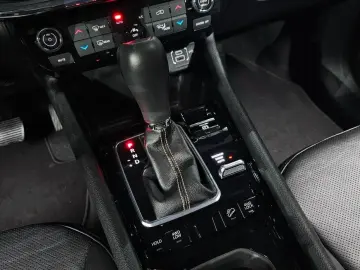 2022 Jeep Compass с пробегом 9 787 км