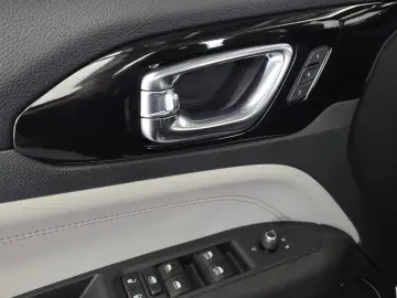 2022 Jeep Compass с пробегом 33 203 км