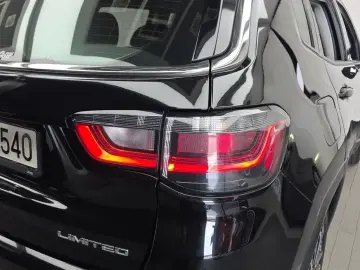 2022 Jeep Compass с пробегом 33 203 км