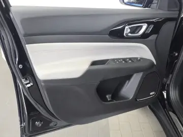 2022 Jeep Compass с пробегом 33 203 км