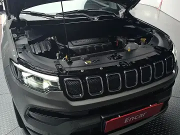 2022 Jeep Compass с пробегом 18 397 км