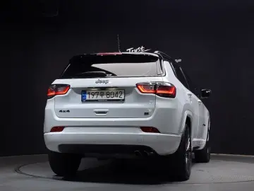 2022 Jeep Compass с пробегом 24 342 км