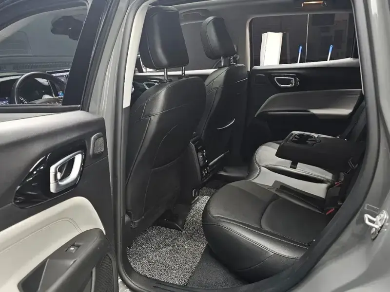 2022 Jeep Compass с пробегом 18 397 км