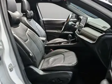 2022 Jeep Compass с пробегом 24 342 км