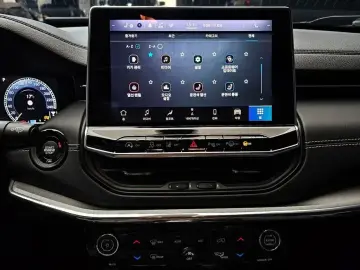 2022 Jeep Compass с пробегом 24 342 км