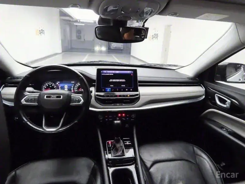 2022 Jeep Compass с пробегом 63 760 км