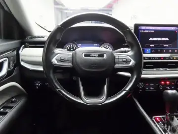 2022 Jeep Compass с пробегом 63 760 км