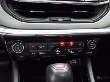 2022 Jeep Compass с пробегом 63 760 км