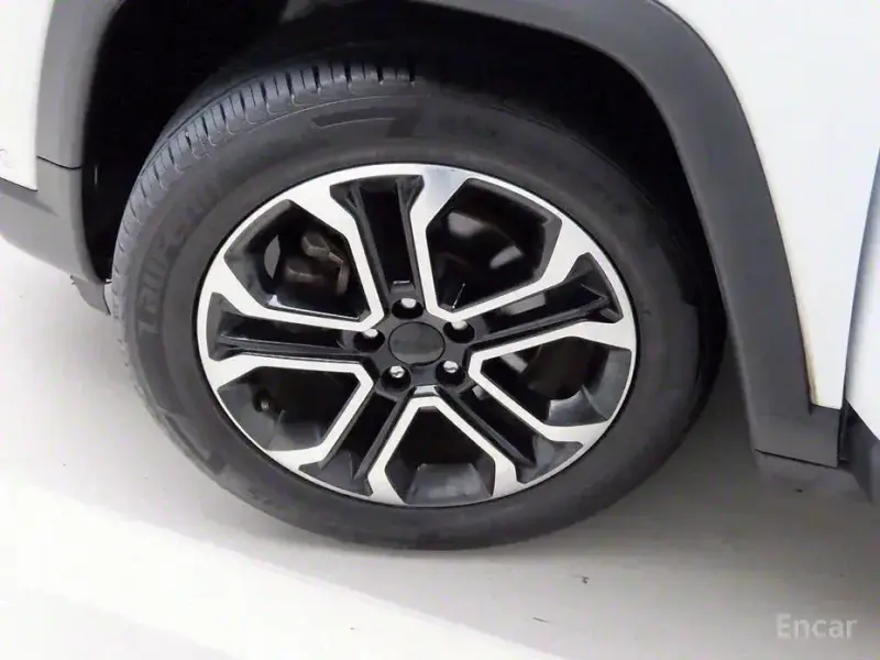 2022 Jeep Compass с пробегом 63 760 км