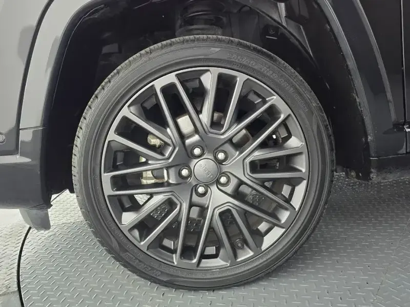 2022 Jeep Compass с пробегом 82 329 км