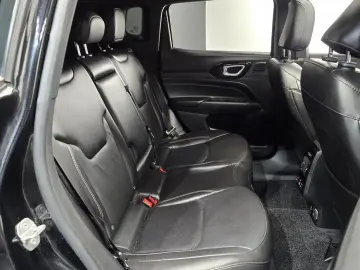 2022 Jeep Compass с пробегом 82 329 км