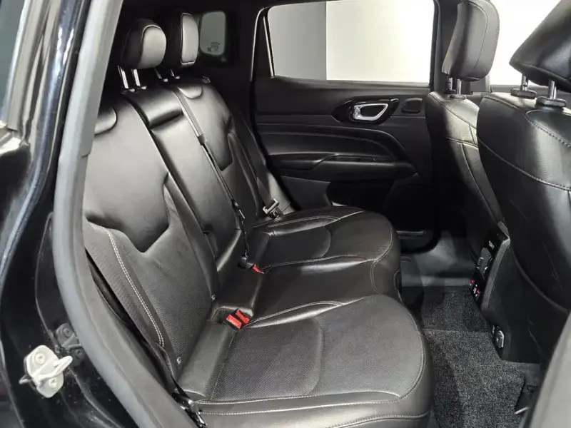 2022 Jeep Compass с пробегом 82 329 км