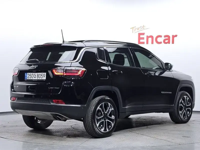 2022 Jeep Compass с пробегом 82 760 км