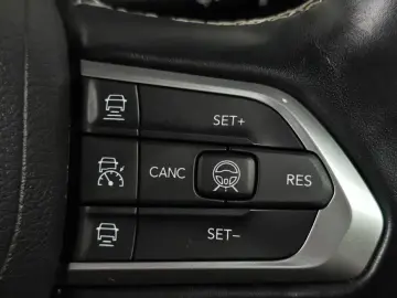 2022 Jeep Compass с пробегом 82 329 км