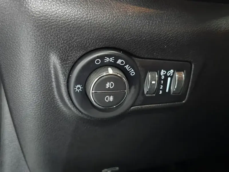 2022 Jeep Compass с пробегом 82 329 км