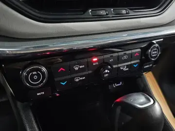 2022 Jeep Compass с пробегом 82 760 км