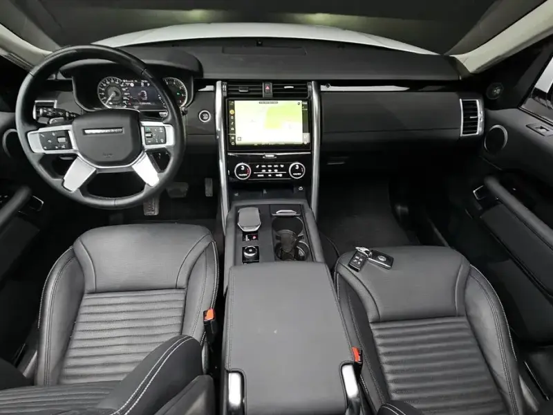 2023 Land Rover Discovery с пробегом 57 831 км
