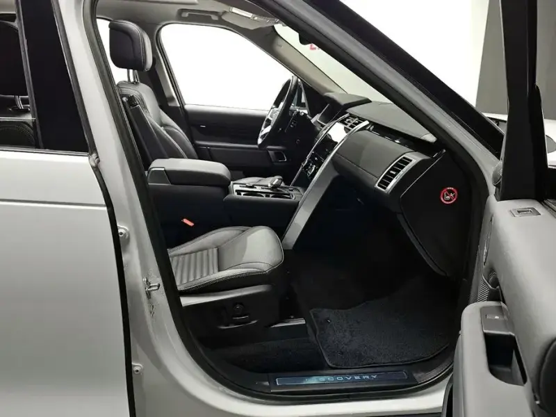 2023 Land Rover Discovery с пробегом 57 831 км