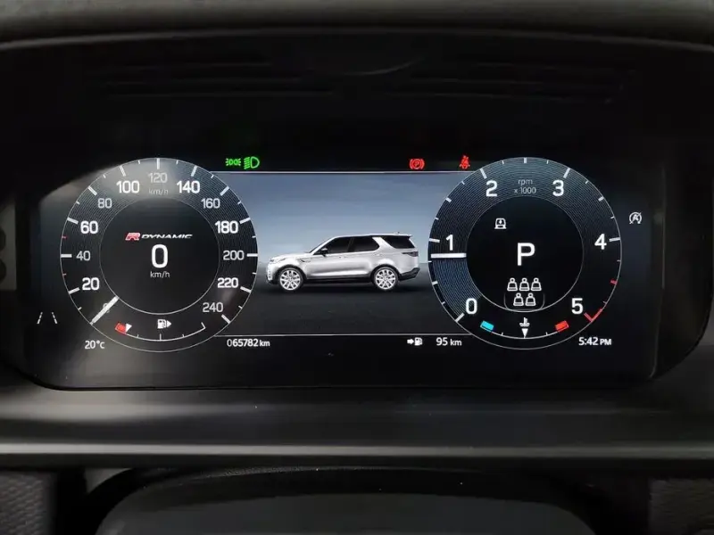 2023 Land Rover Discovery с пробегом 65 782 км